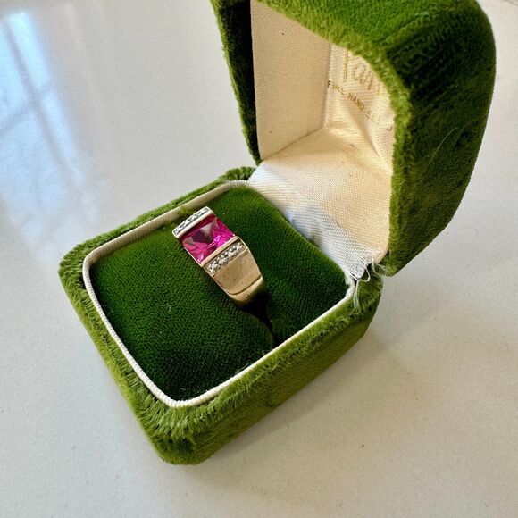 Vintage Gold Ring with Pink Stone size 5.5 - Picture 7 of 8